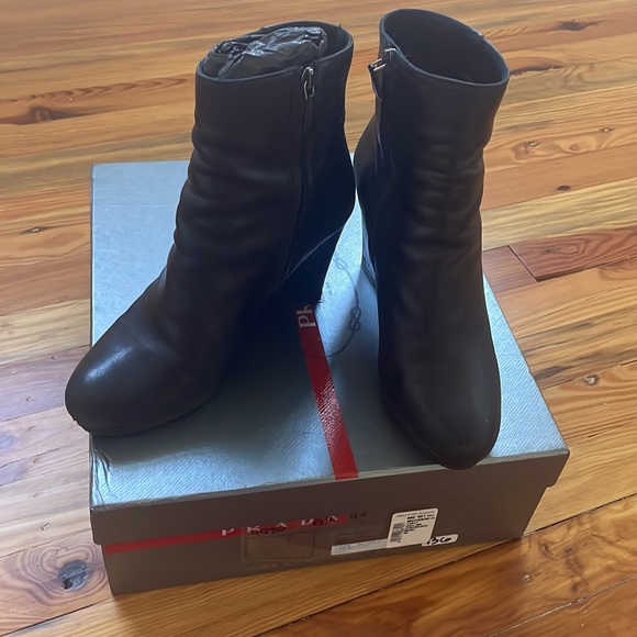 Prada Black leather  wedge boots. With box. Super comfy. Size 10 (40) - Picture 4 of 10